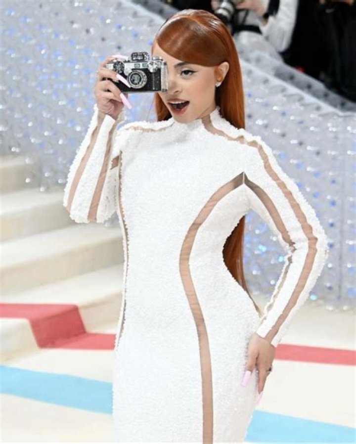 A Love Story On The Red Carpet