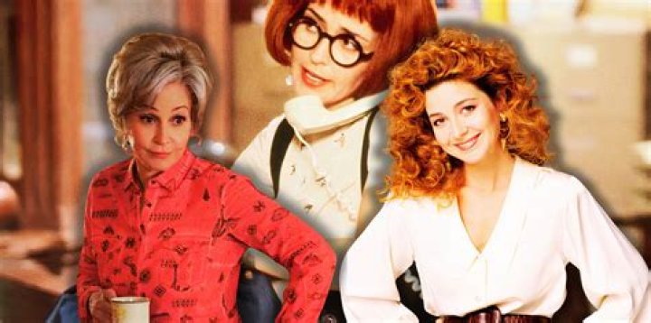 Annie Potts' Daughter: A Shining Light In Her Mother's Eyes