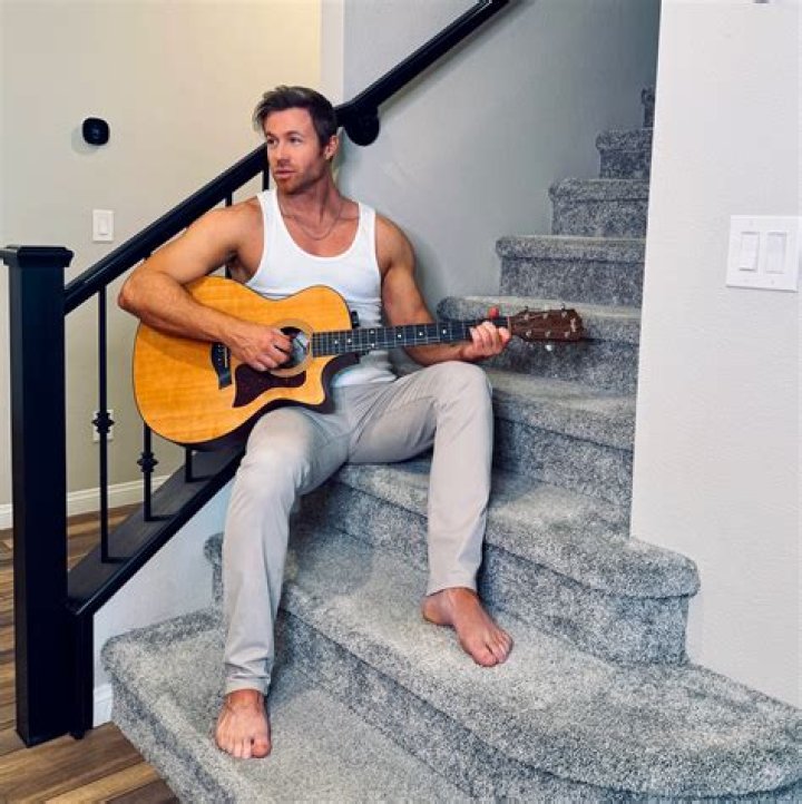 Ashley Parker Angel | PicoD