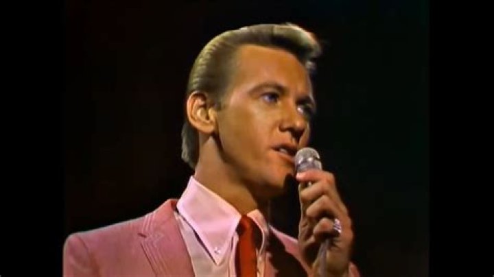 Bobby Hatfield: A Closer Look At His Height And Legacy