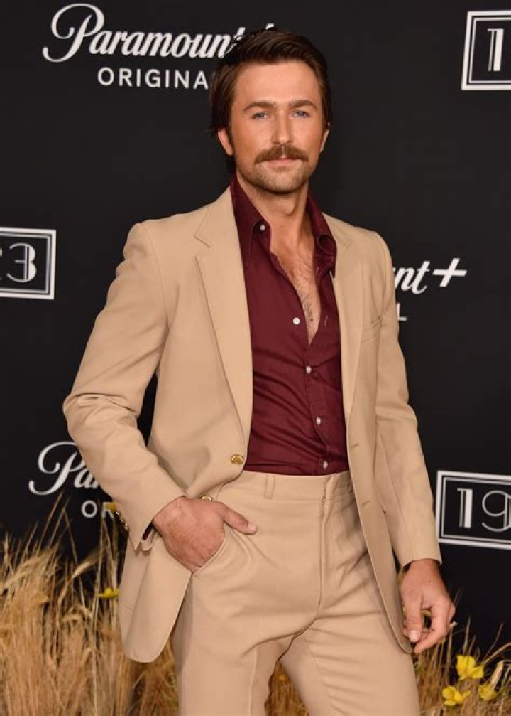 Brandon Sklenar: Rising Hollywood Star