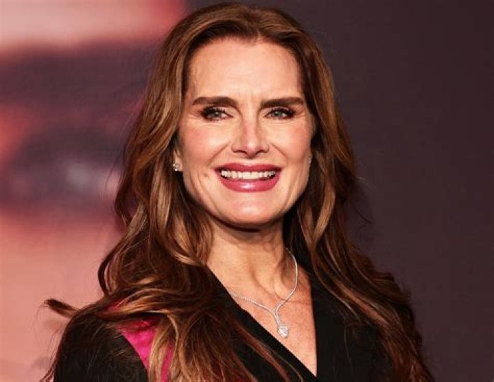 Brooke Shields' Nose Job Before And Its Impact