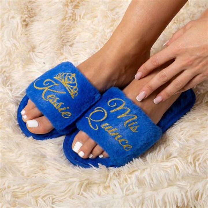 Chic Quinceanera Slippers: Elevate Your Special Day