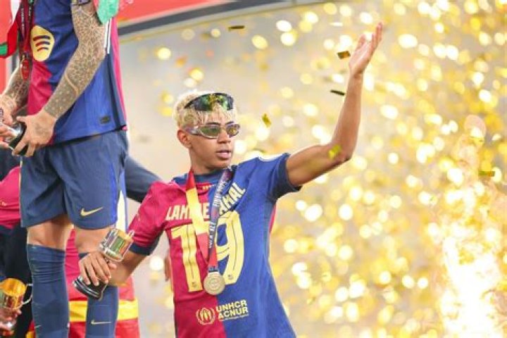 Current 2023 Lamine Yamal Salary And Contract Details