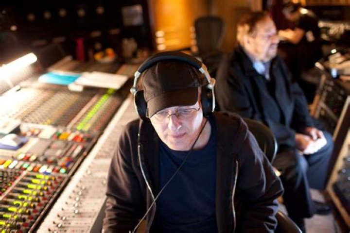 Dae Bennett: Renowned Filmmaker And Entrepreneur