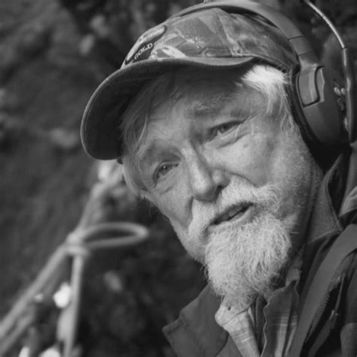 Dakota Fred Hurt And Jennifer Sheet