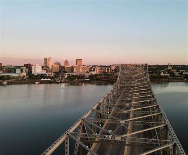 Discover Peoria's Hidden Gems With Skip The Games Peoria