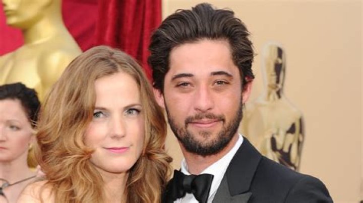 Discover The Facts About Ryan Bingham's Ex-Wife