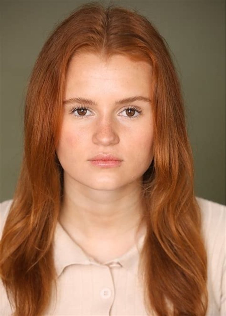 Discover The Surprising Truth Behind Maggie Elizabeth Jones' Age