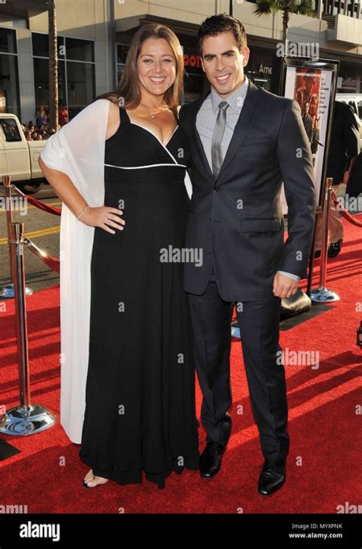 Discover The Truth: Camryn Manheim's Wife Revealed