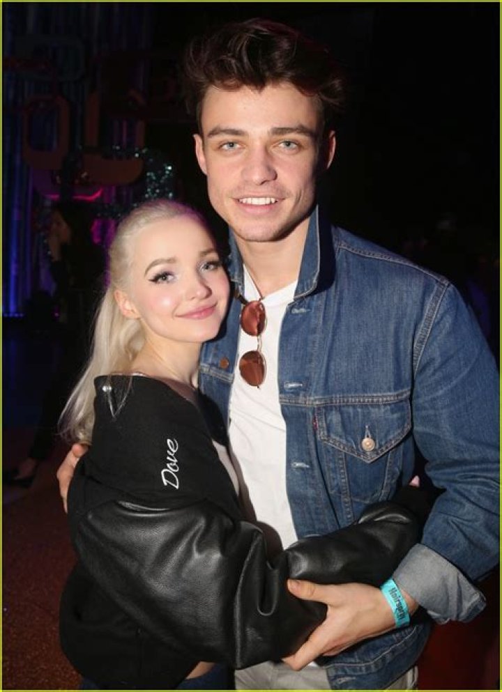Dove Cameron's Rumored Boyfriend In 2024: Uncovering The Mystery