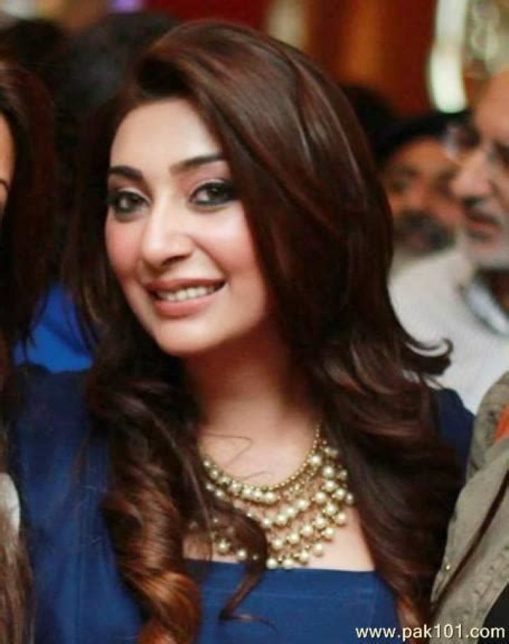 Emerging Pakistani Actress: Ayesha Khan's Captivating Performances