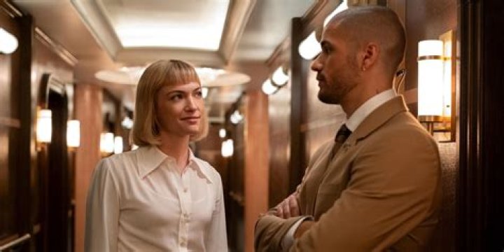 Exploring The Intriguing World Of Gillian Jacobs' Relationships