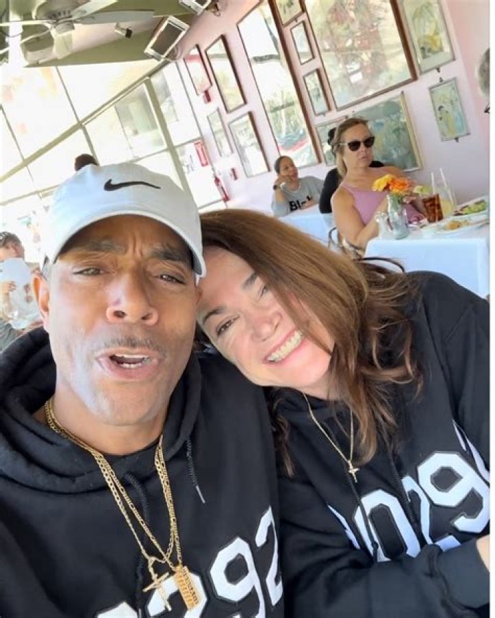 Exploring The Life Of Kim Delaney And Her Relationships