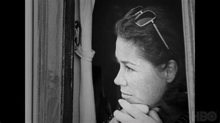 Exploring The Mysterious Cause Behind Mary Tyler Moore's Son's Demise