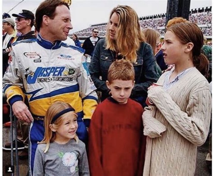 Facts: Does Ryan Blaney Have Children?