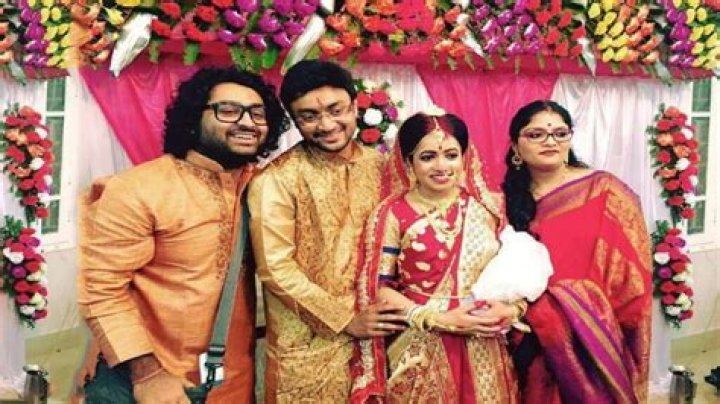 Family Reunion Of Arijit Singh, Neha Kakkar, And Aditi