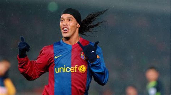 Find Out About Ronaldinho's Daughter: A Profile