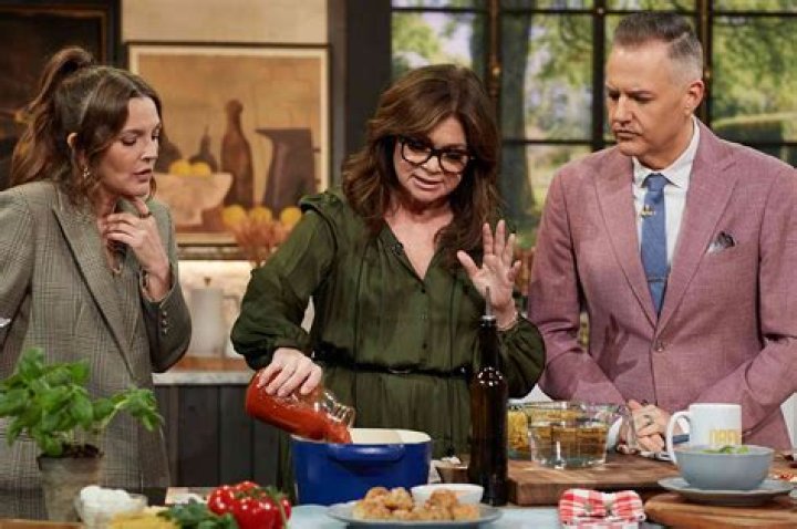 Get The Complete Scoop On Valerie Bertinelli's Age