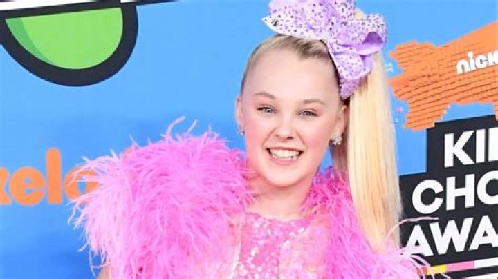 How Old Is Jojo Siwa? Everything You Need To Know