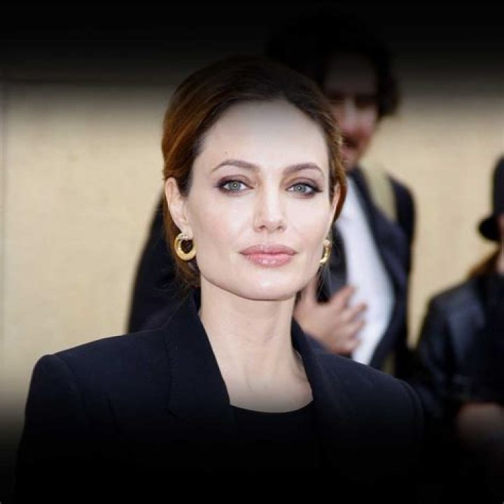 Is Angelina Jolie Really A Man? Uncovering The Truth
