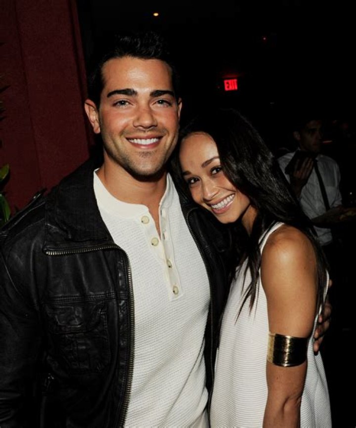 Is Jesse Metcalfe Single Or Taken: Complete Relationship Info