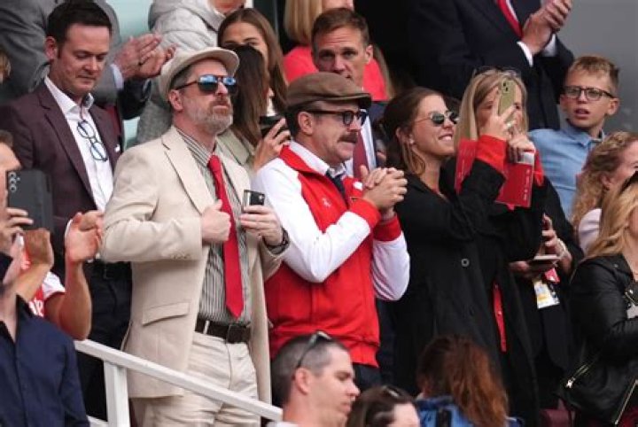 Jason Sudeikis' Relationship Status: Unveiled