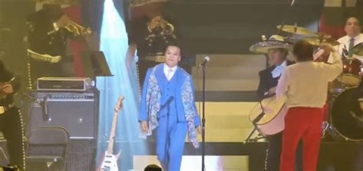 Juan Gabriel Laura Salas: A Legendary Singer-songwriter