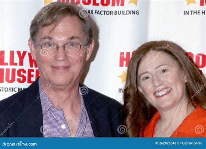 Kami Cotler and Kim Howard How Rich Are They?