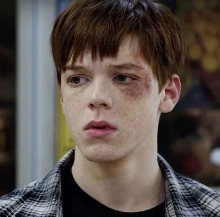 Meet The Actor Behind The Iconic Ian Gallagher