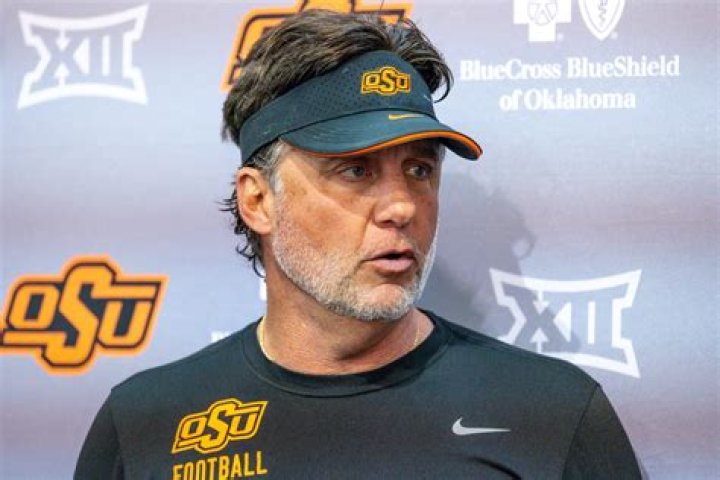 Mike Gundy Height, Weight, Net Worth, Age, Birthday, Wikipedia, Who, Instagram, Biography