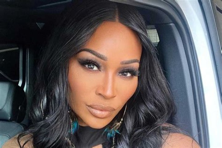 Nicki Minaj's Booty Implants: Before And After Photos And Rumors