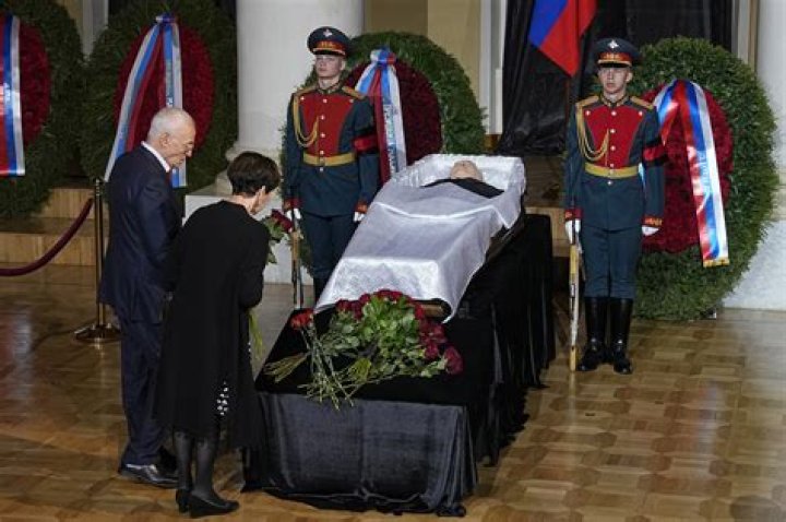 Personal Life & Family Unveiling The Enigmatic Leader