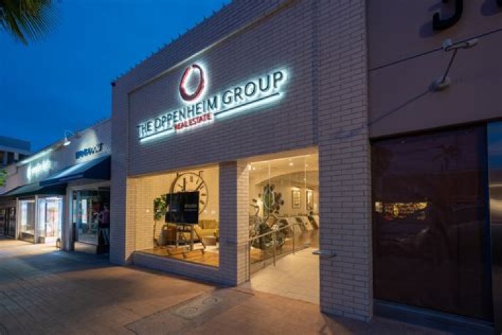 Peter Cornell from Selling Sunset: Net Worth, The Oppenheim Group, Real Estate, NBA!