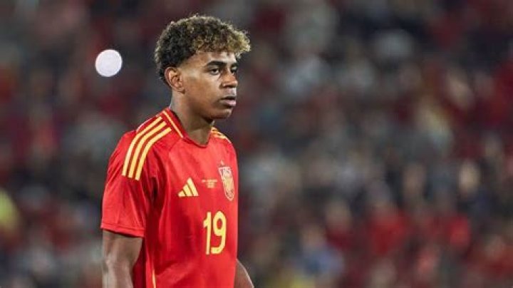 Pioneer In High-Quality Education: Lamine Yamal Fatger