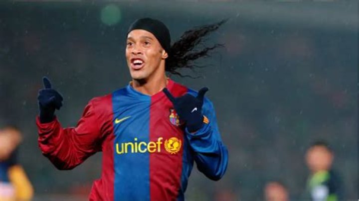 Ronaldinho: Current Club, Career Stats, And Latest News
