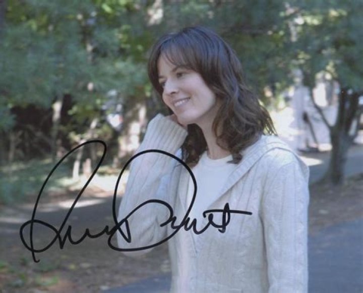 Rosemarie Braddock: A Journey Through Time And Art