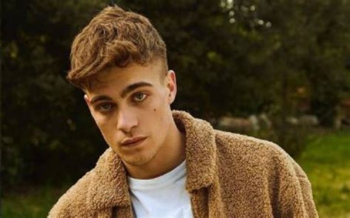 Signs You Should Watch Lorenzo Zurzolo