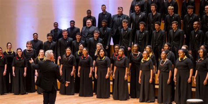 Stellenbosch University Choir Sings For A Nation