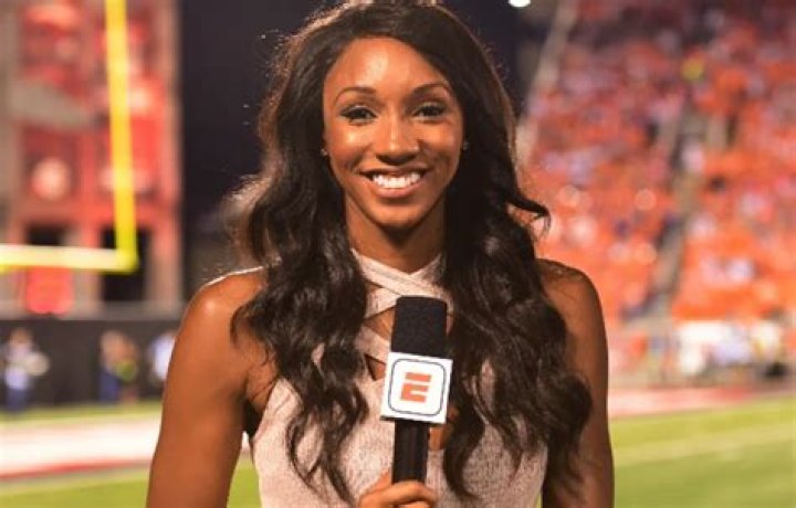 The Captivating Voice Of Maria Taylor: Acclaimed Singer-Songwriter