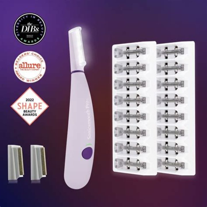 The Essential Dermaplaning Device: Smooth, Radiant Skin At Your Fingertips