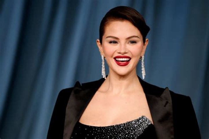 The Family Circle Of Selena Gomez: A Comprehensive Guide