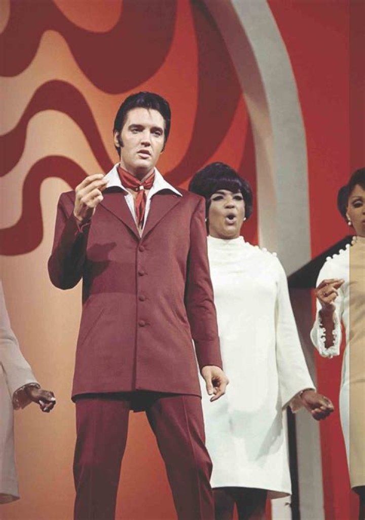 The Heartbreaking Truth: Elvis Presley's Mother's Tragic End