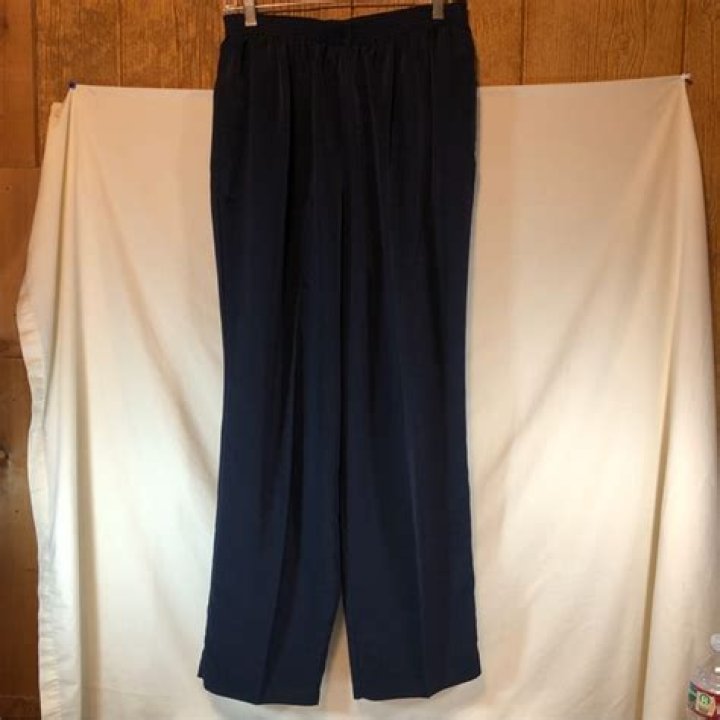 Unbeatable Deals On Bon Worth Pants | Stylish And Affordable