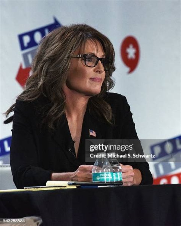 Uncover The Exact Location: Where Does Former Governor Sarah Palin Reside?