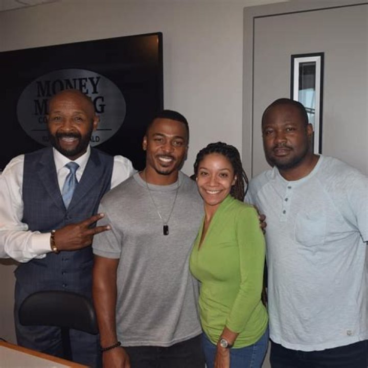 Uncover The Inspiring Story And Impact Of Ronreaco Lee Family