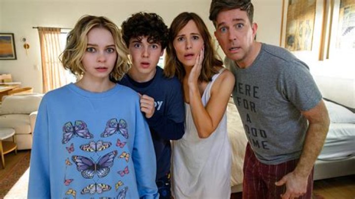 Uncover The Secrets Of Family Life With "Meet Sally And Tim McAfee"