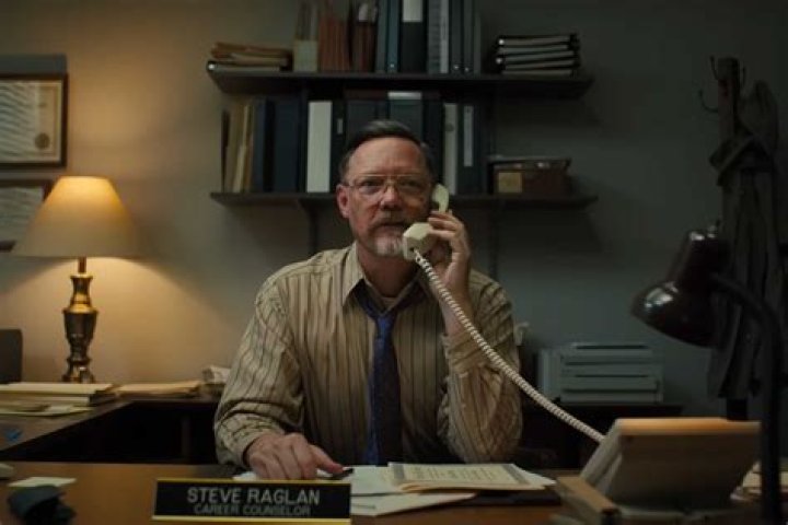 Uncover The Secrets Of Matthew Lillard's Enduring Relationships