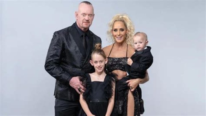 Uncovering The Role Of Undertaker's Daughters