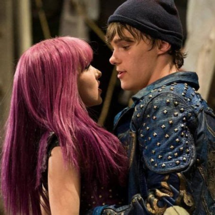 Unraveling The Mystery: Is Mitchell Hope Married?